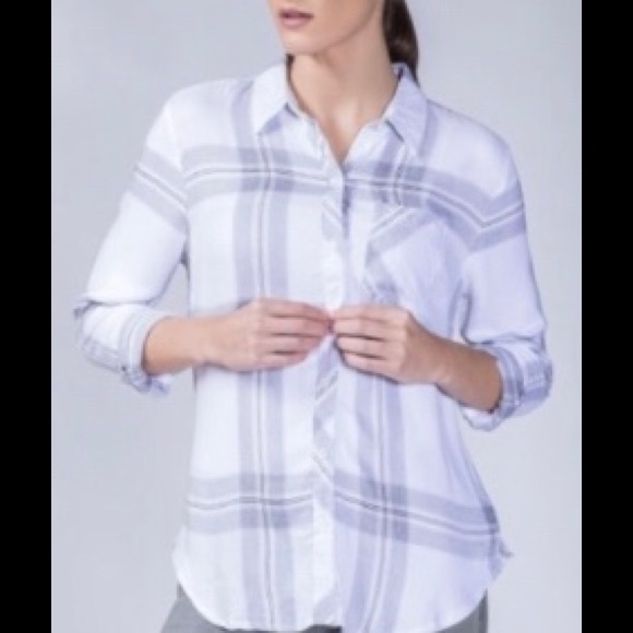 Long sleeved flannel - Picture 1 of 5